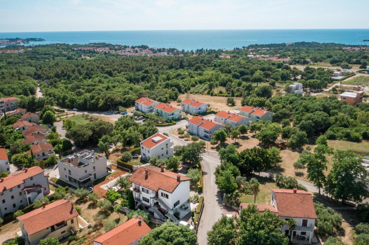 Apartments Marcan Poreč Exteriör bild